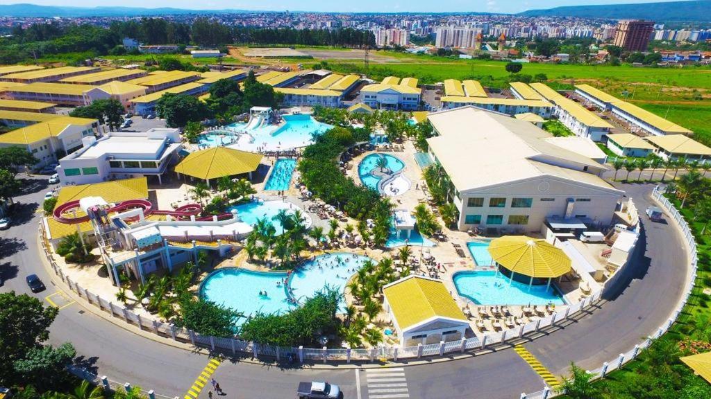 Hotel Lacqua Diroma -Cn Hospedagem Caldas Novas Exterior foto